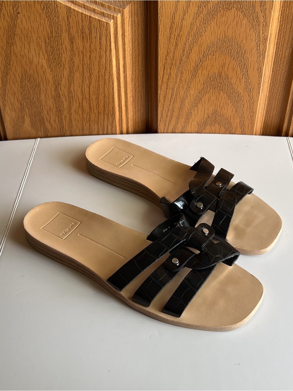 Dolce Vita Cait Slide Sandals 8 Black Tan Leather Minimalist Resort Chic